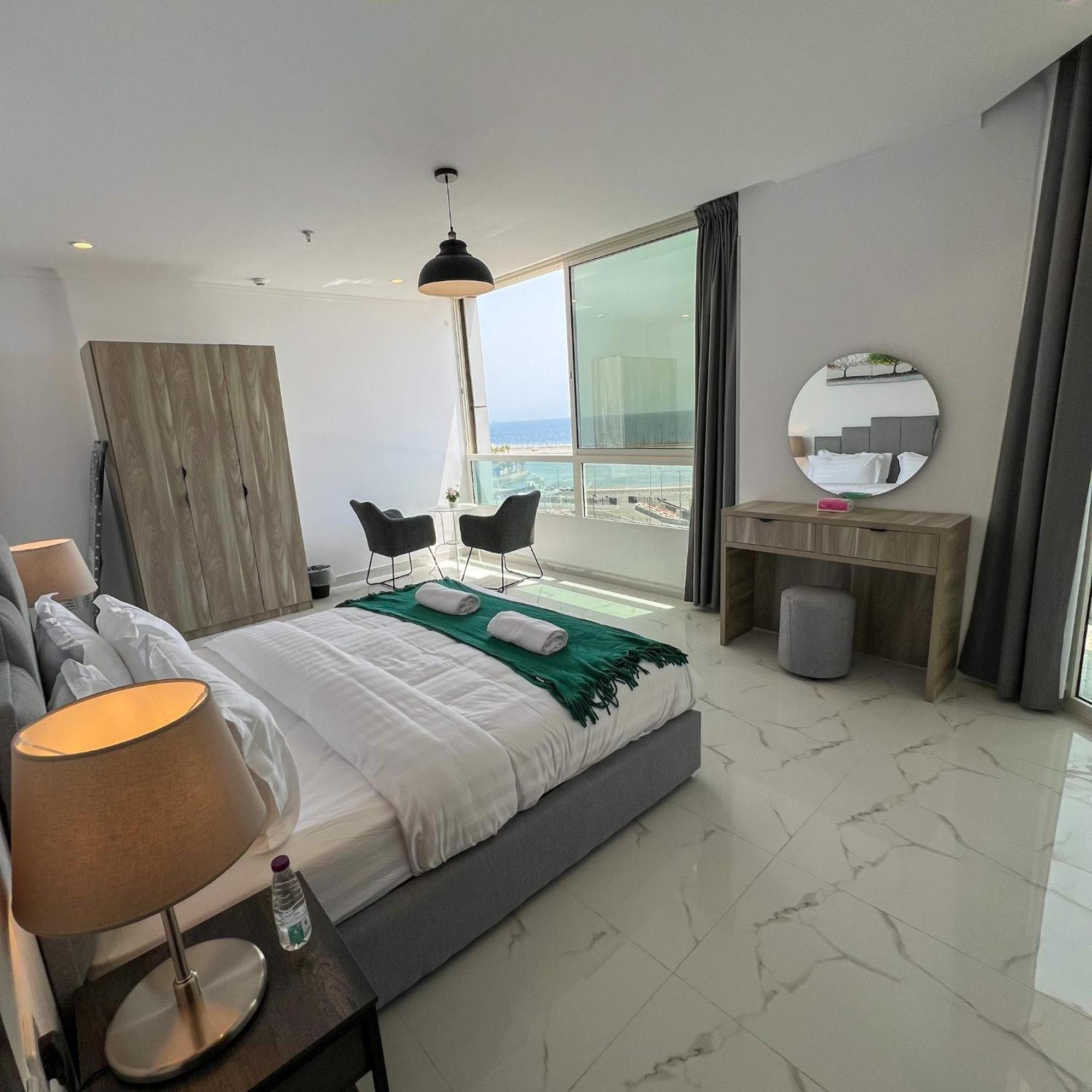 Ferienwohnung Almasarat Tower Sea View Dschidda Exterior foto